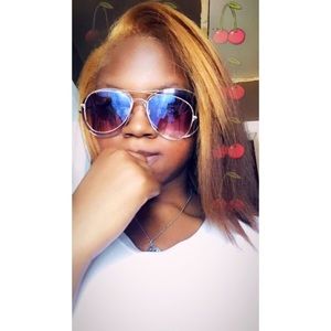 Meet your Posher, Sequoia